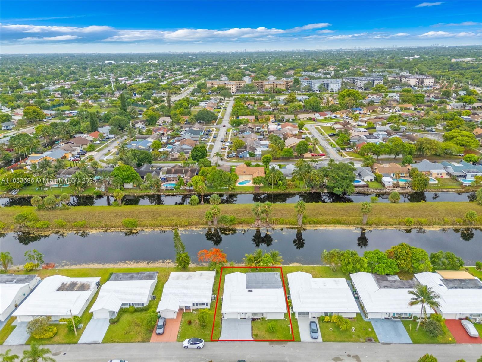 MAINLANDS OF TAMARAC LAKE - Residential