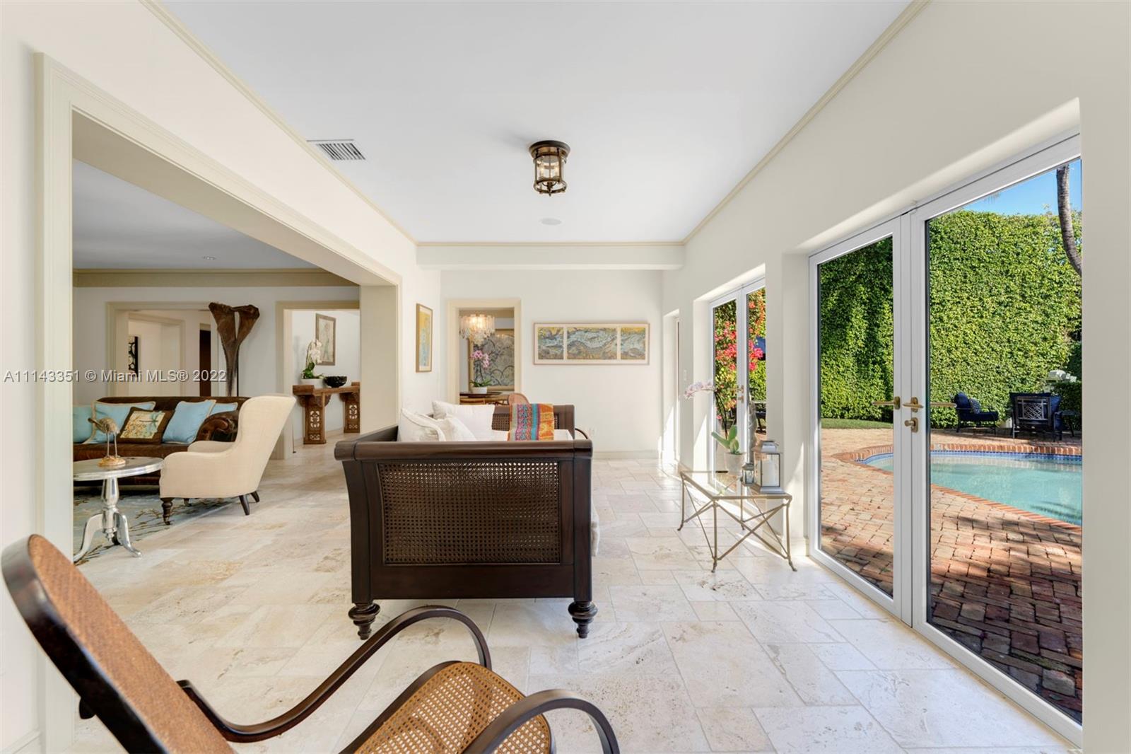 SUNSET LAKE EXTENSION - Residential