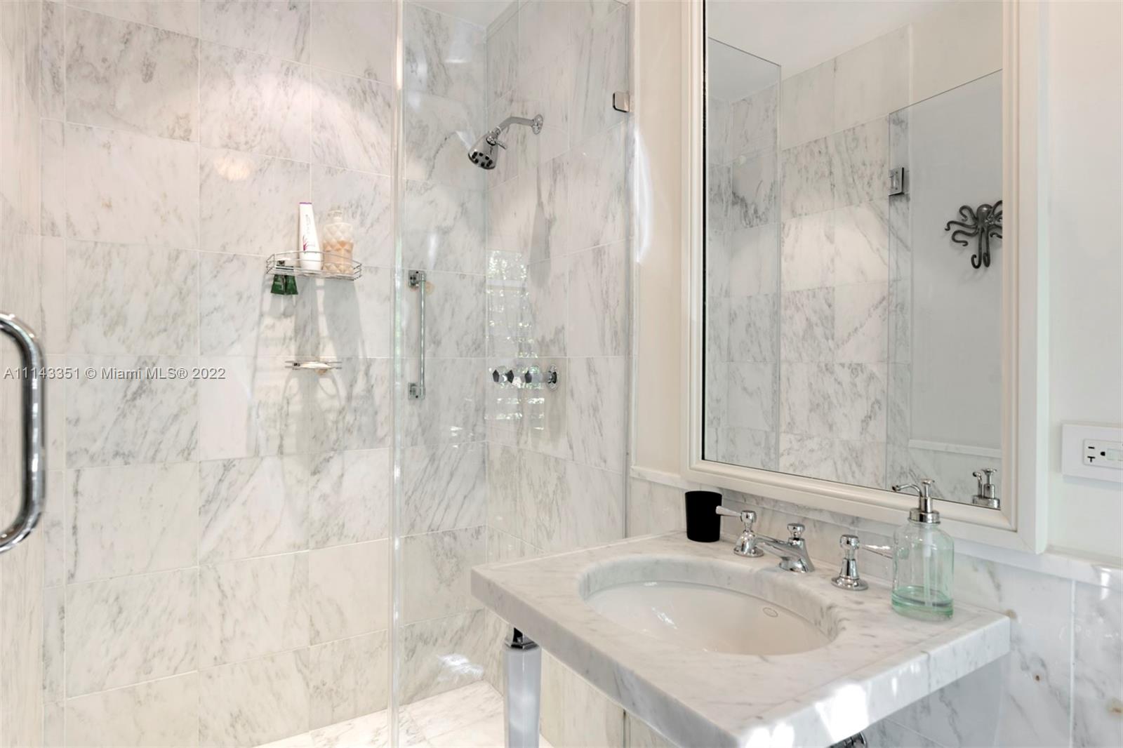 SUNSET LAKE EXTENSION - Residential