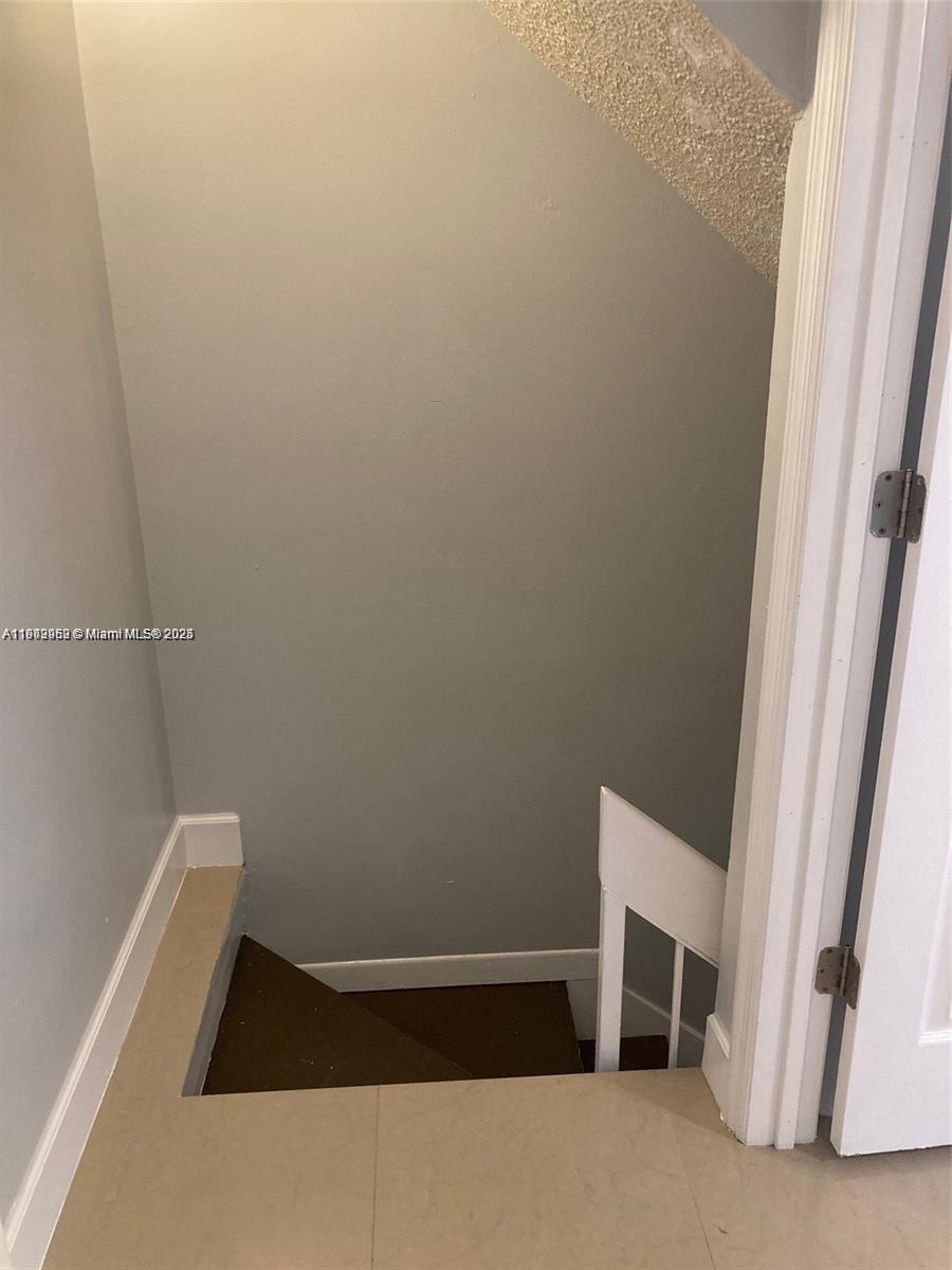 INTERNATIONAL PRINCESS CO - Residential Lease