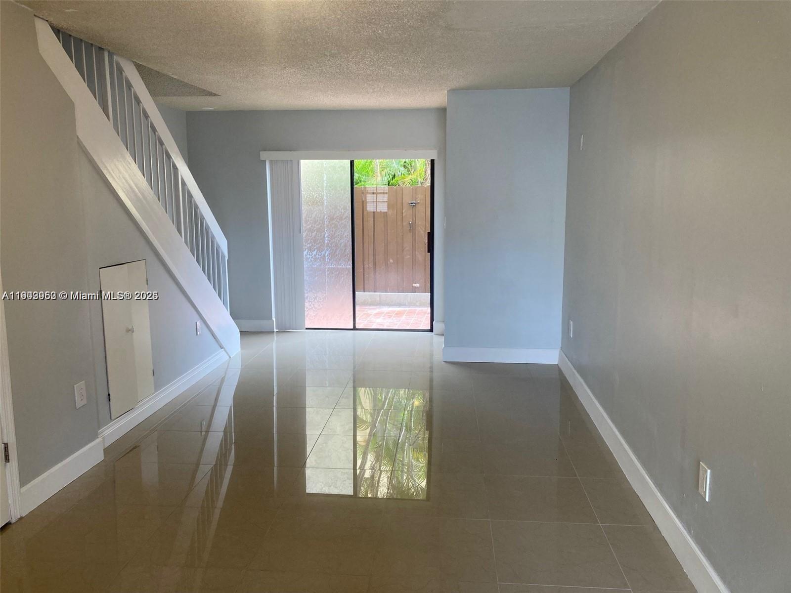 INTERNATIONAL PRINCESS CO - Residential Lease