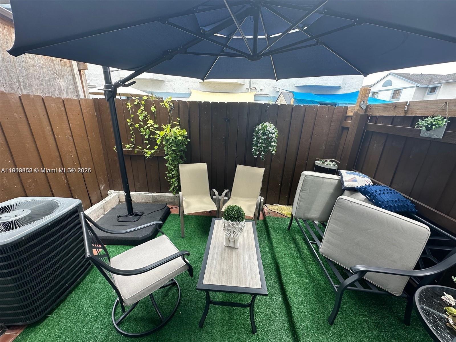 INTERNATIONAL PRINCESS CO - Residential Lease