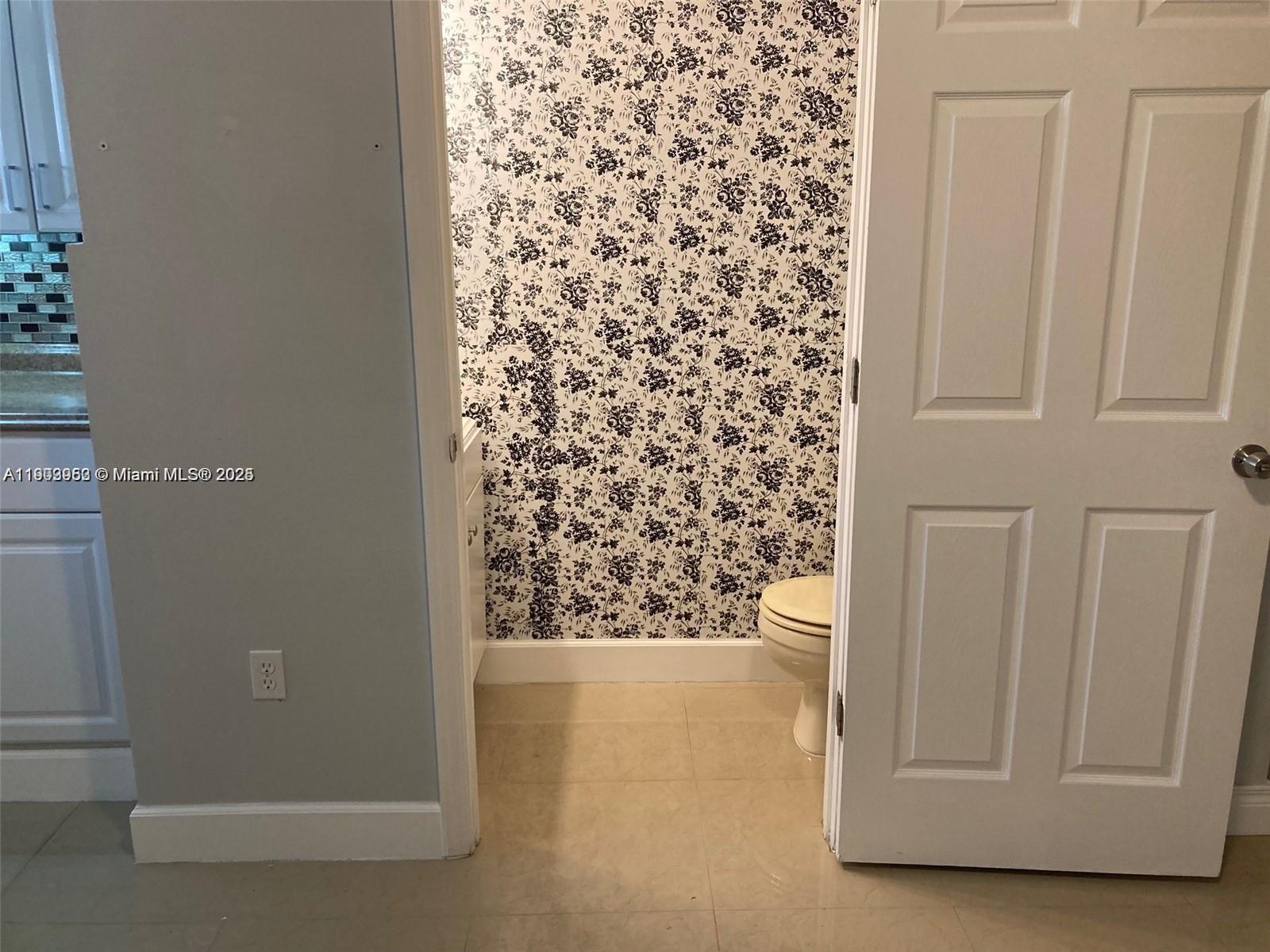 INTERNATIONAL PRINCESS CO - Residential Lease