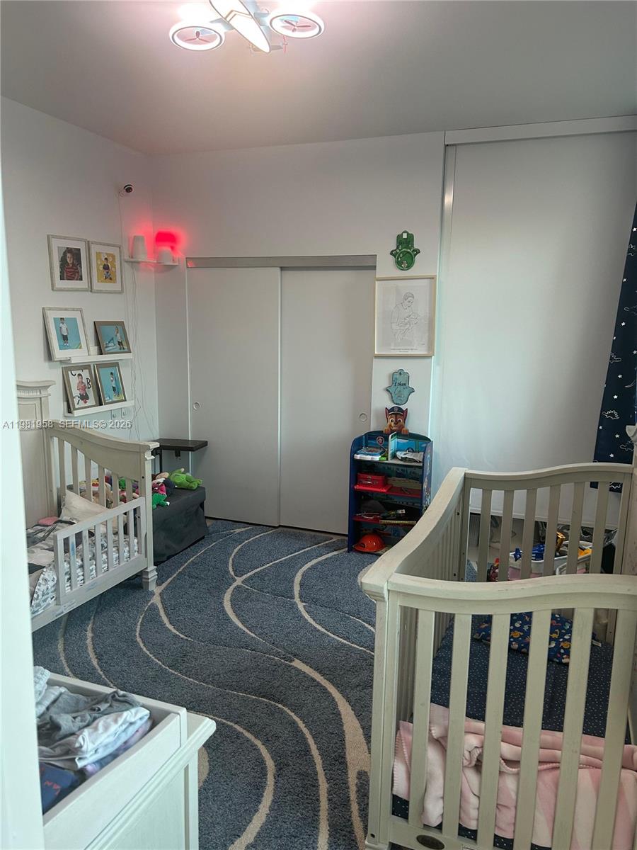 AVENTURA MARINA CONDO NUM - Residential