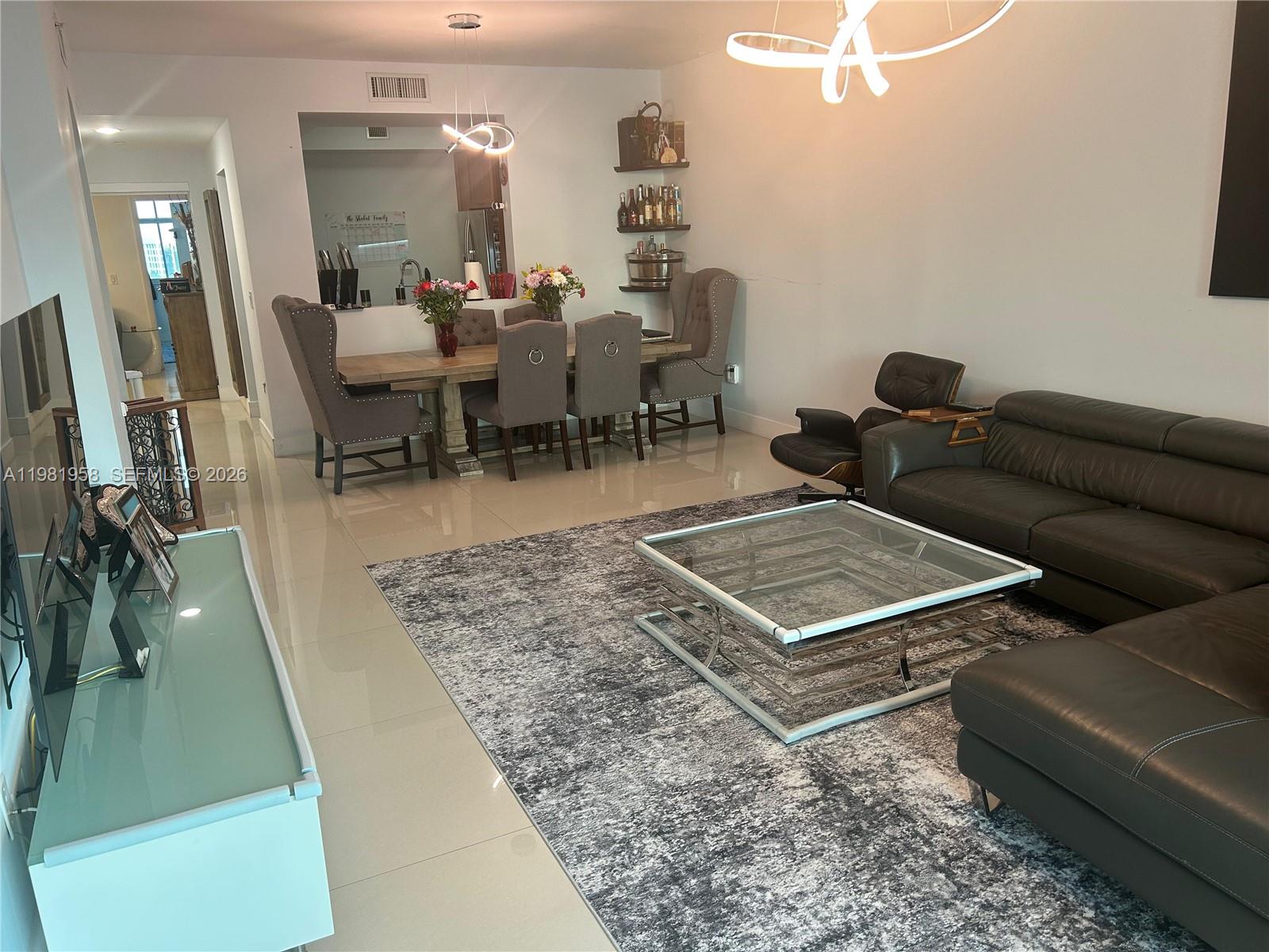 AVENTURA MARINA CONDO NUM - Residential