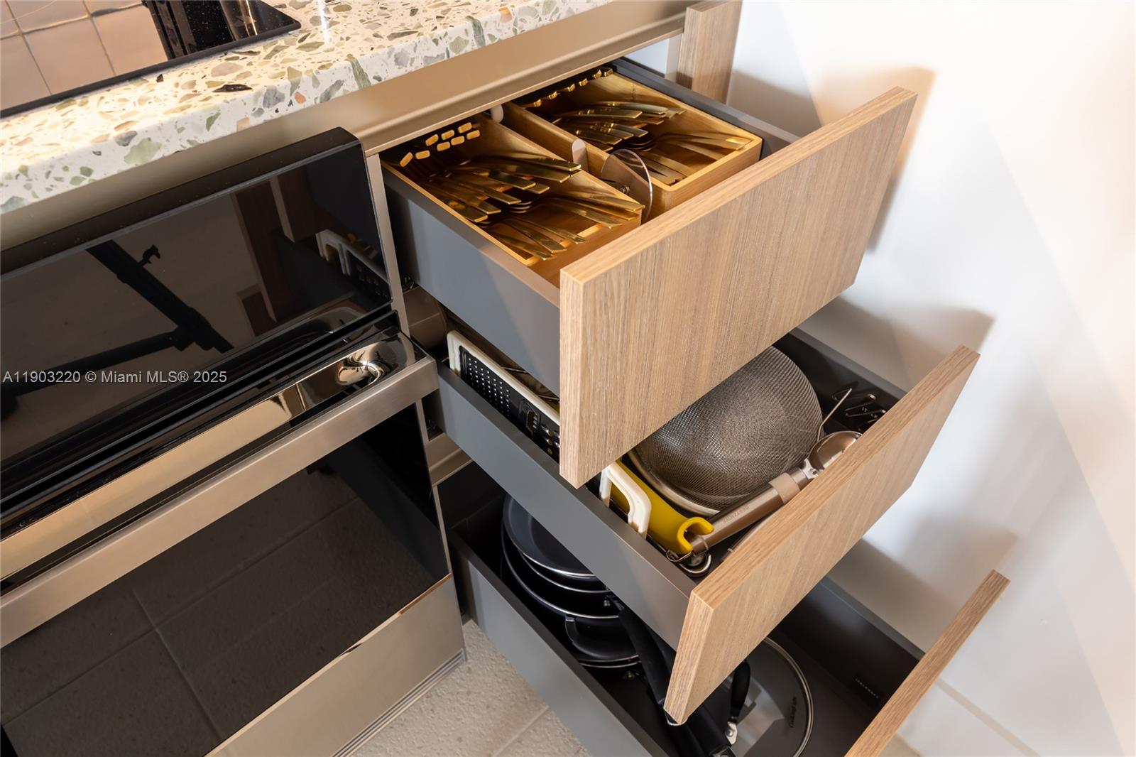 Gale Residences - Residential