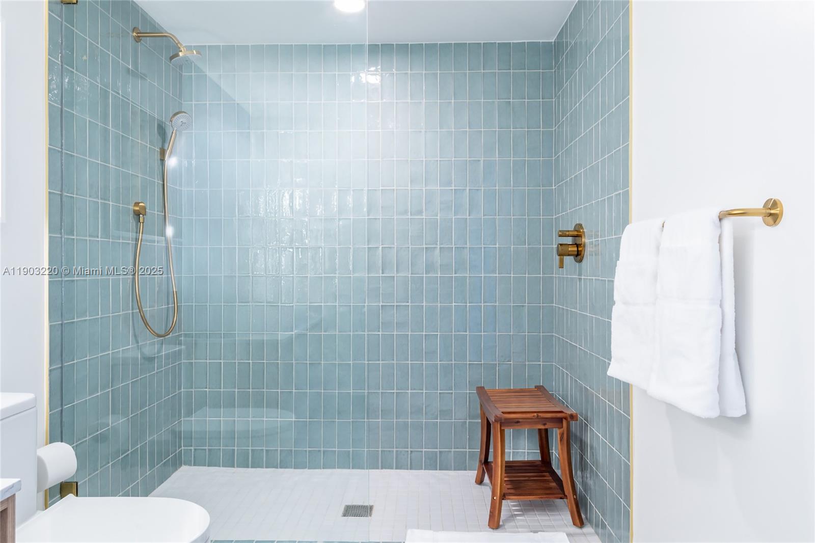 Gale Residences - Residential