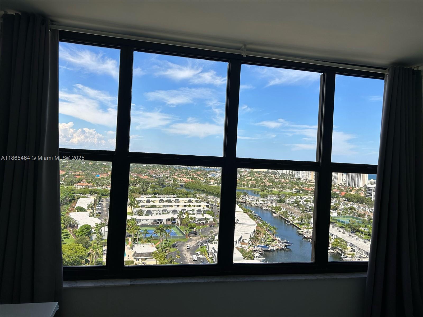 OLYMPUS CONDO PHASE - Residential