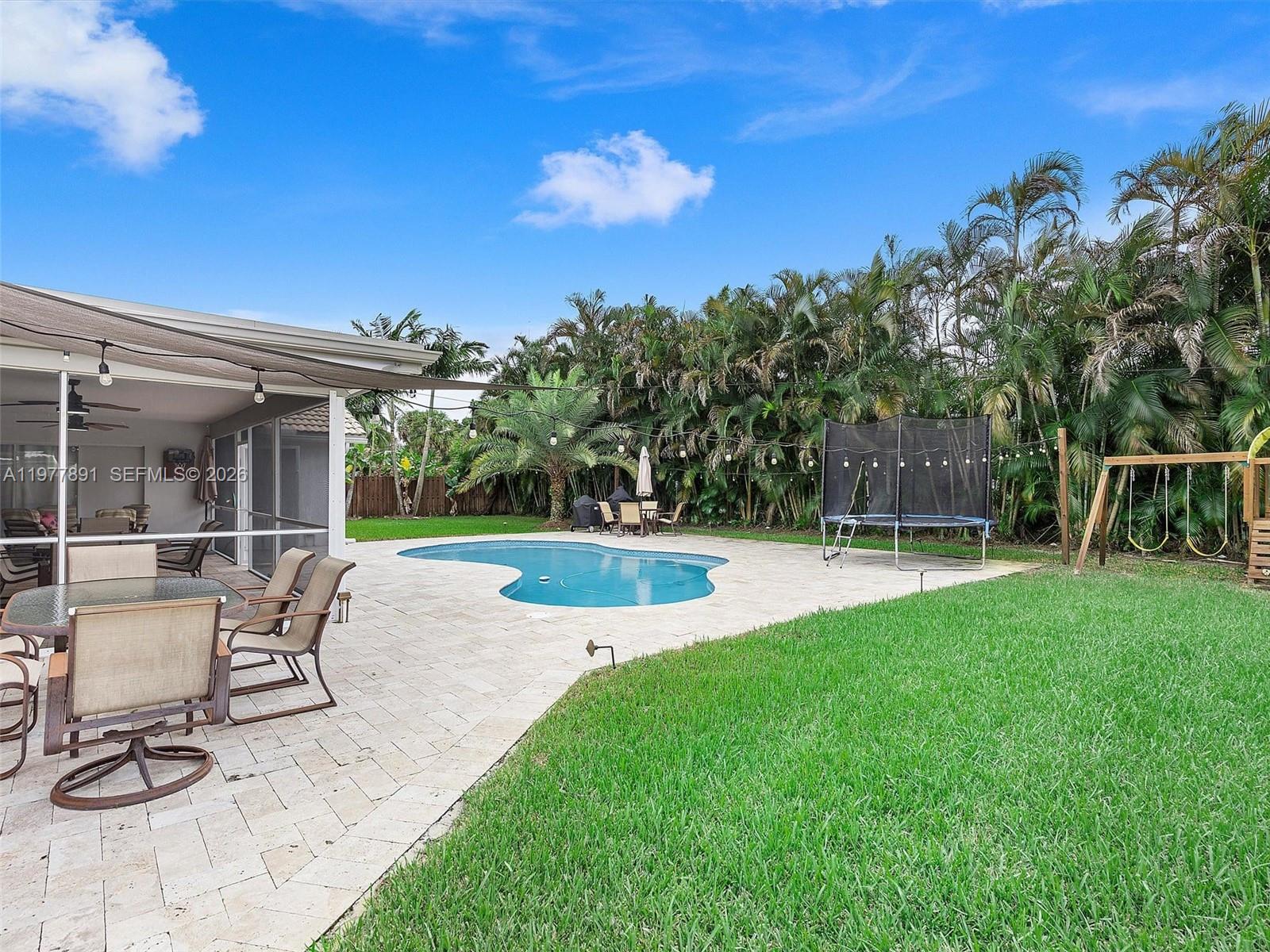 PLANTATION PARK LAKESITES - Residential