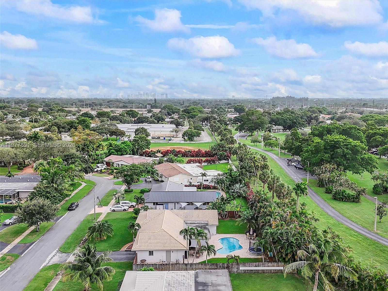 PLANTATION PARK LAKESITES - Residential