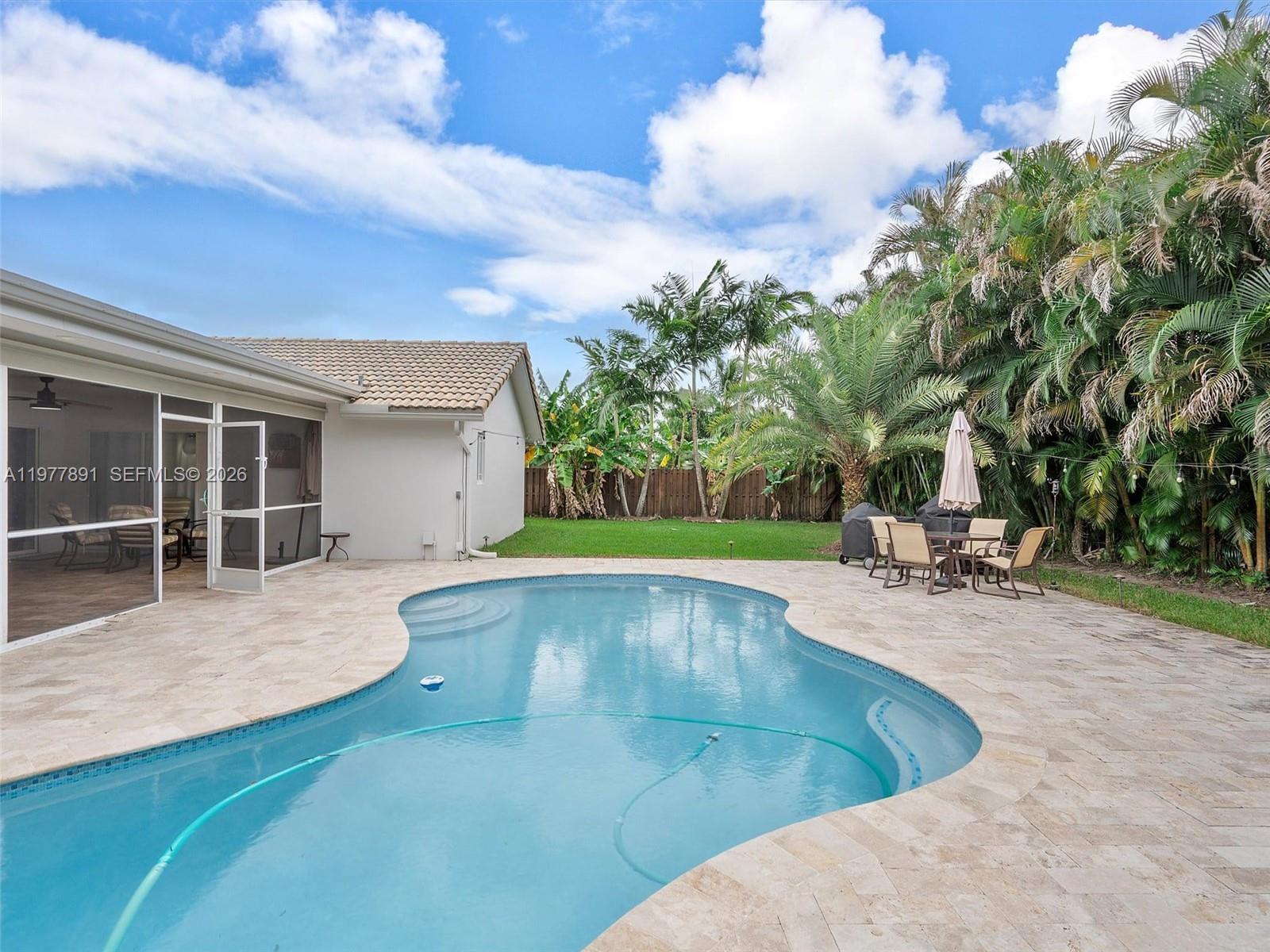 PLANTATION PARK LAKESITES - Residential