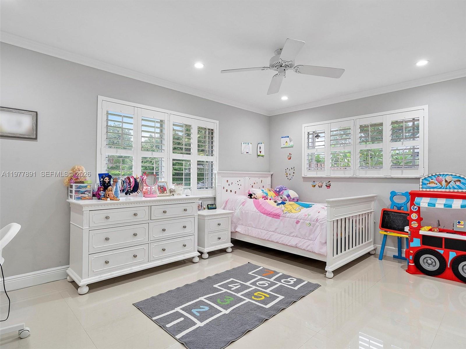 PLANTATION PARK LAKESITES - Residential