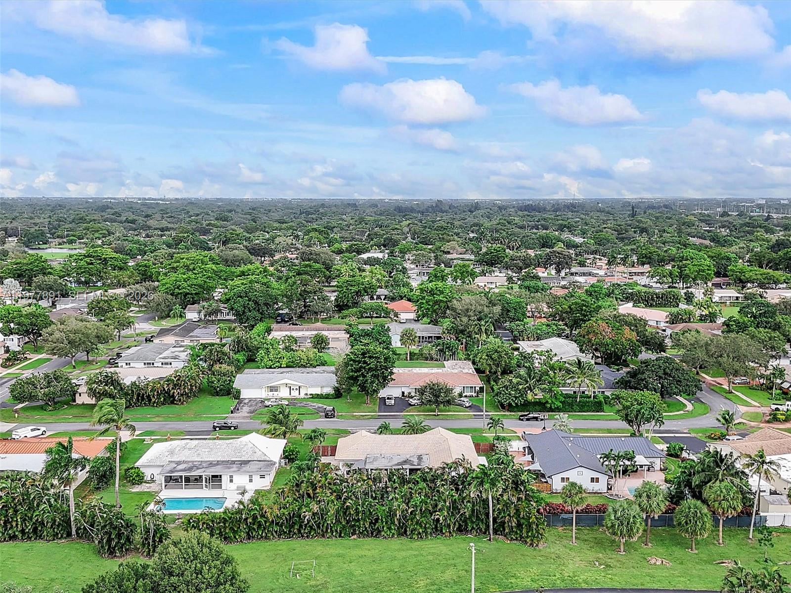 PLANTATION PARK LAKESITES - Residential