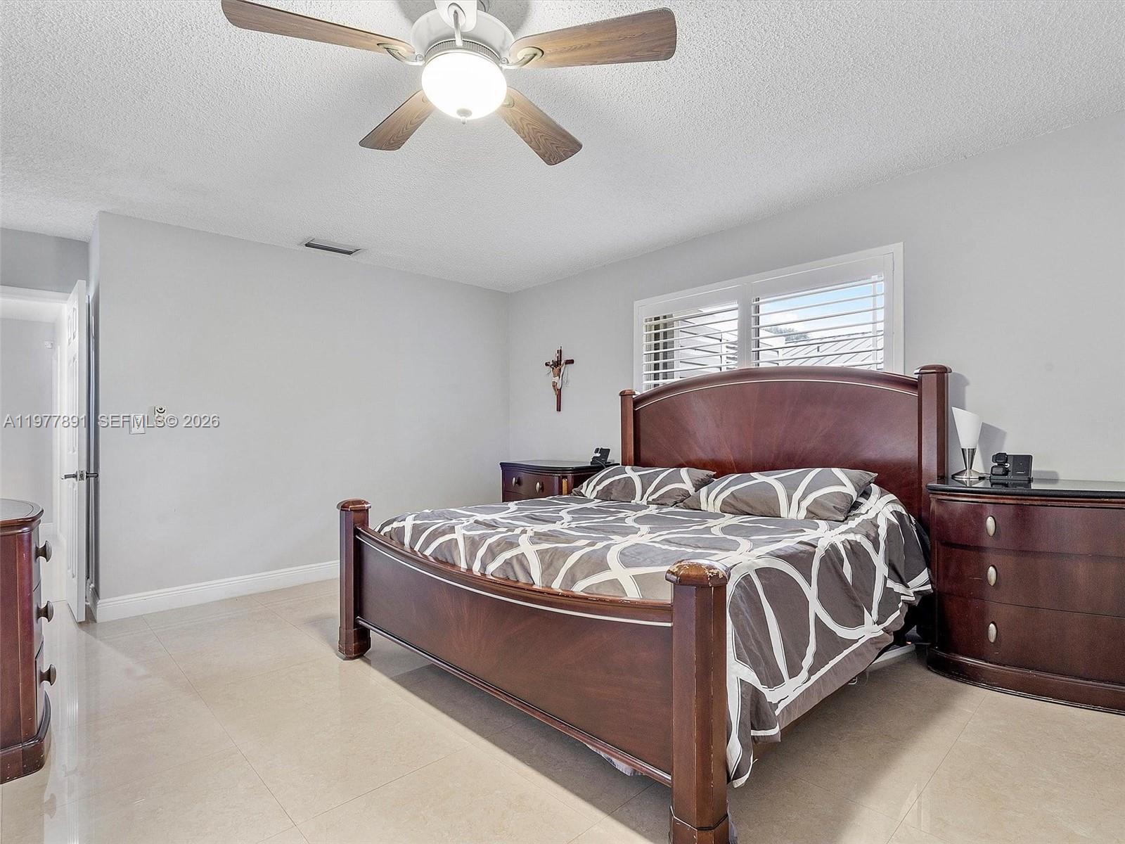 PLANTATION PARK LAKESITES - Residential