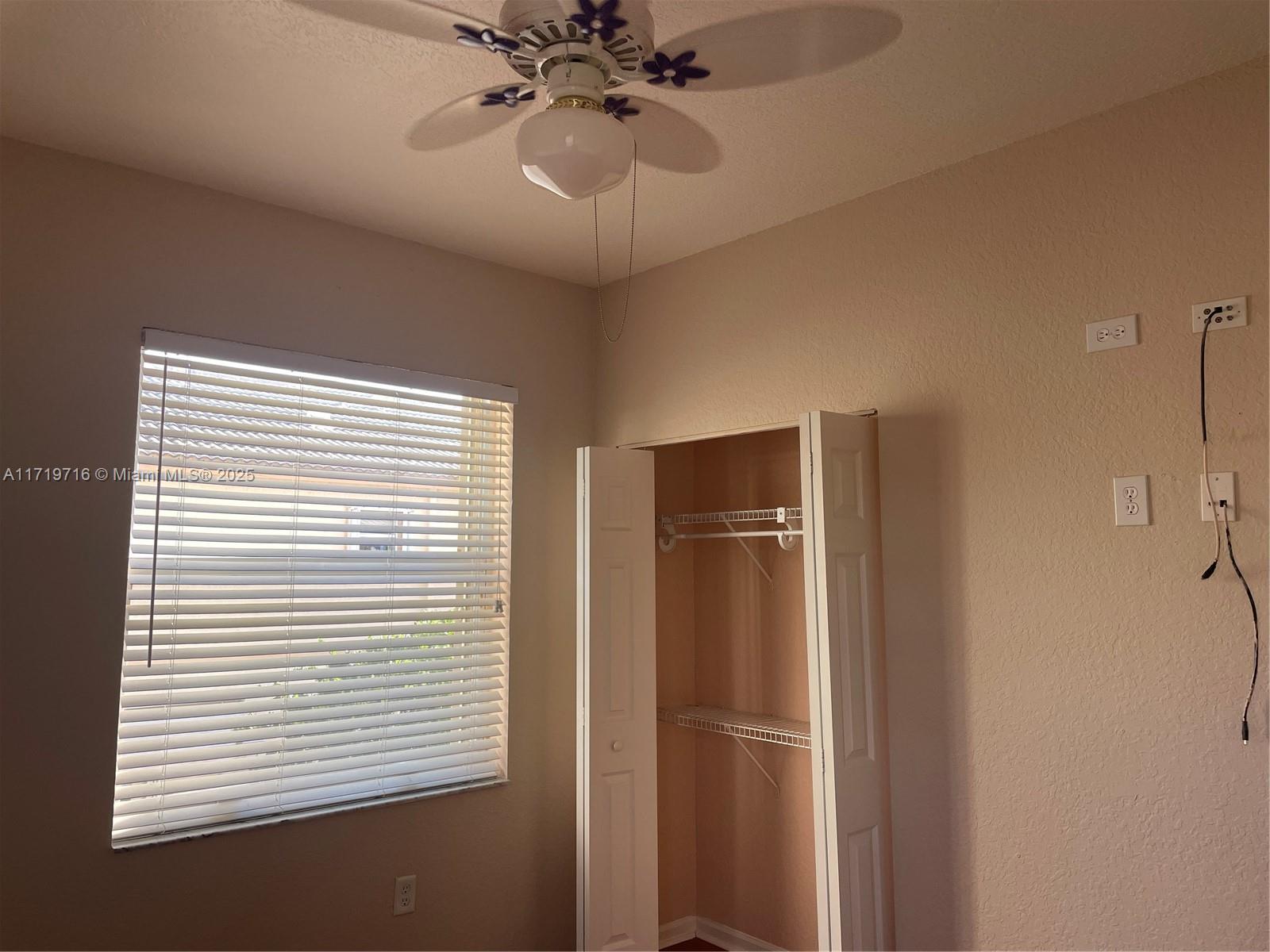 PEMBROKE ISLES V - Residential