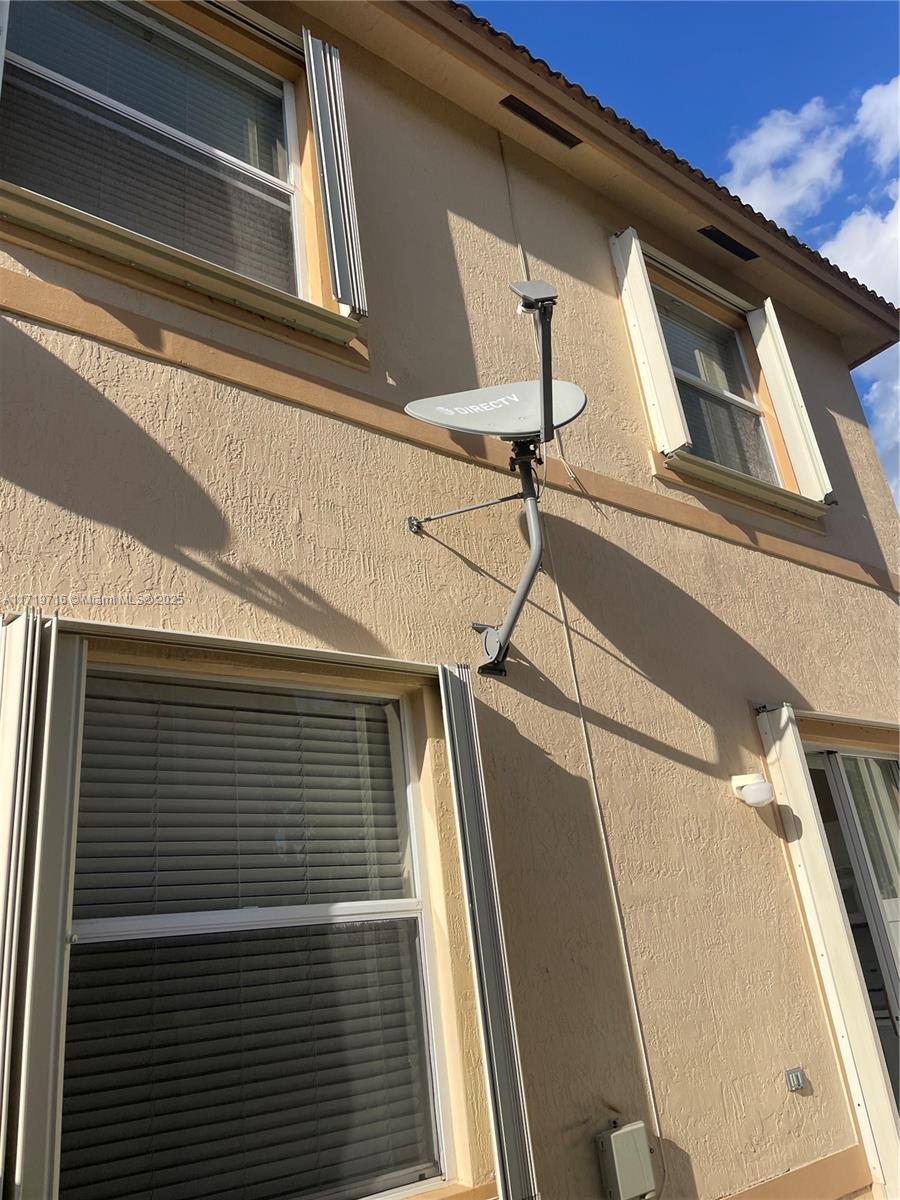 PEMBROKE ISLES V - Residential