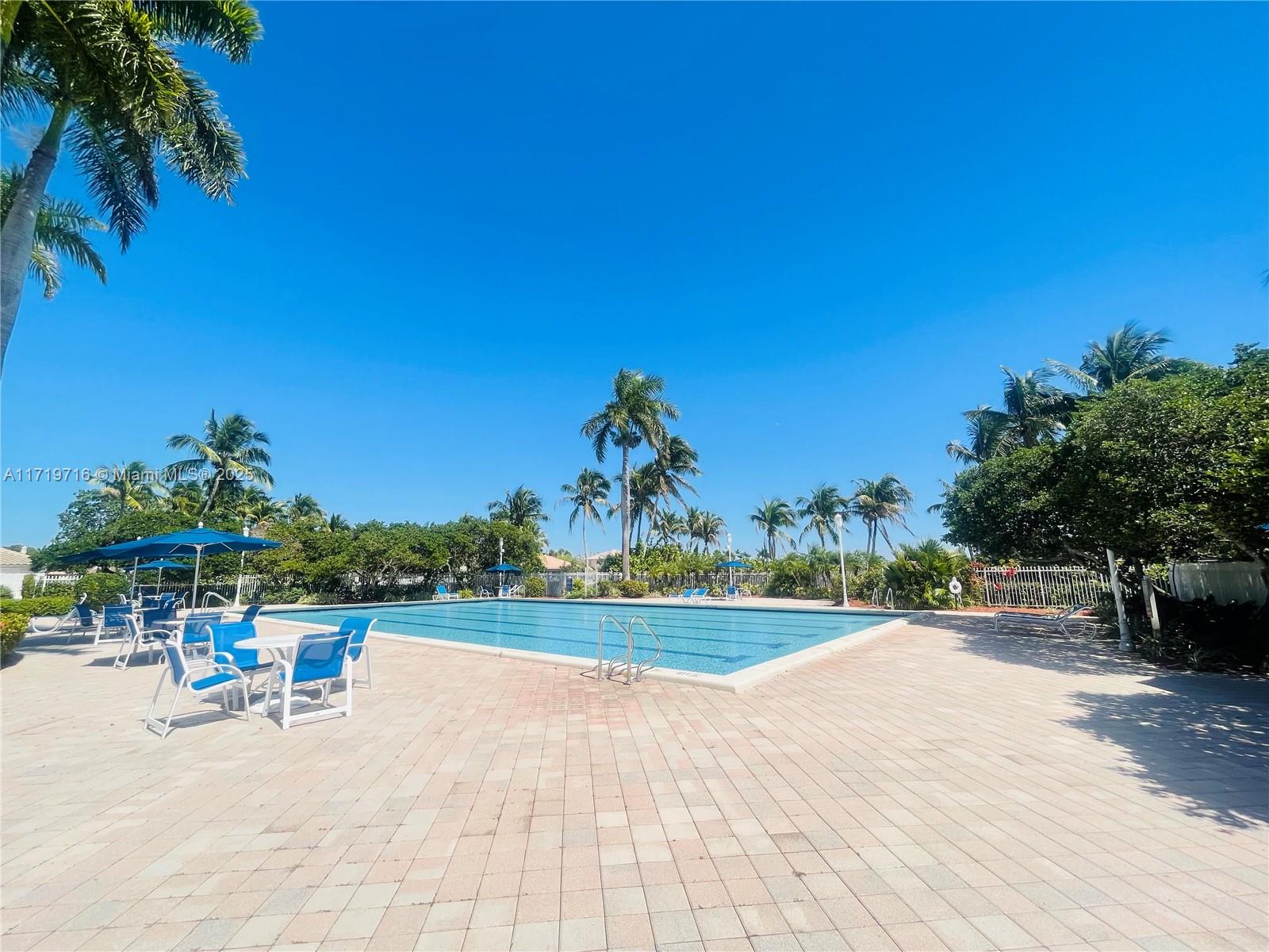 PEMBROKE ISLES V - Residential