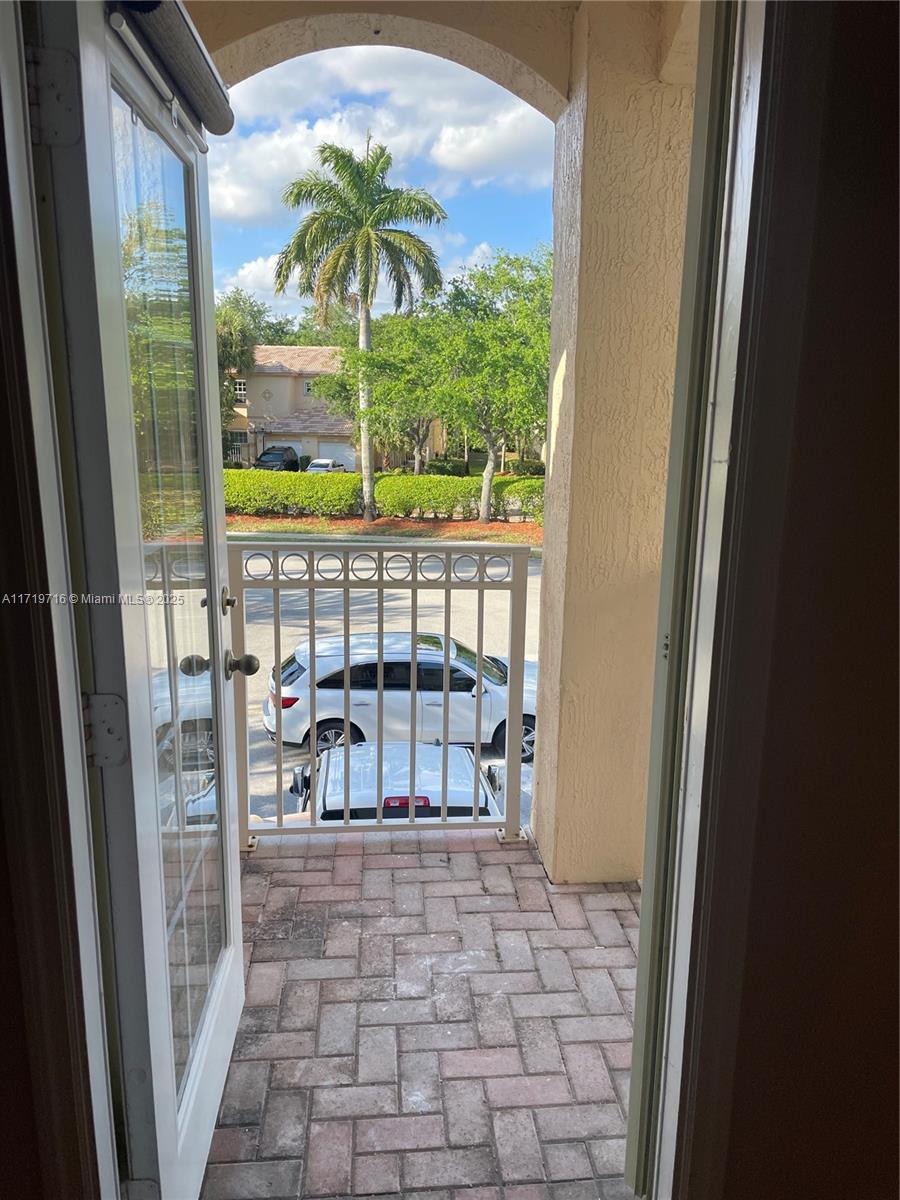 PEMBROKE ISLES V - Residential