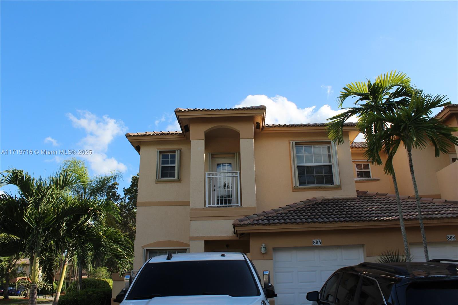 804 NW 170th Ter 121