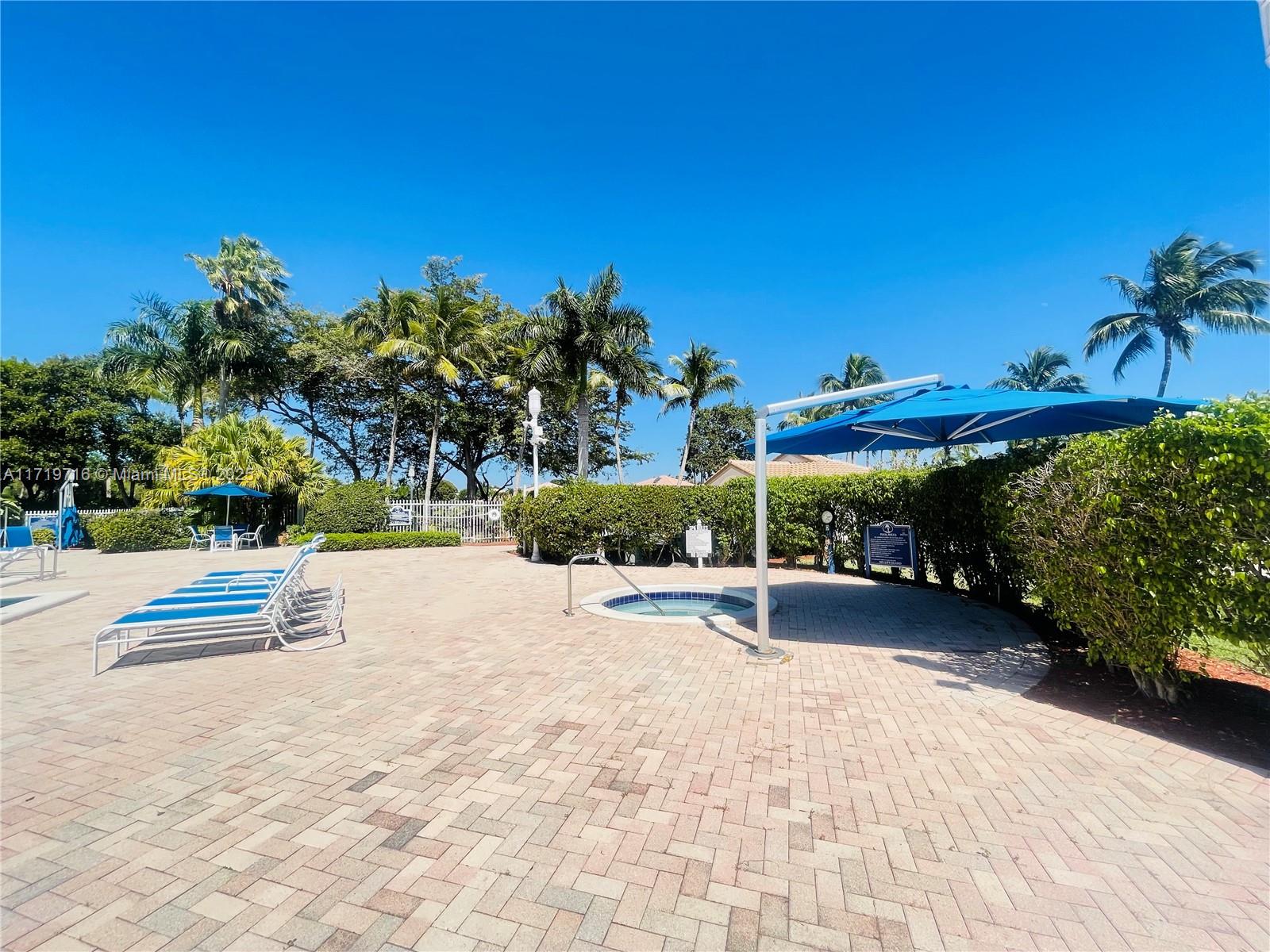 PEMBROKE ISLES V - Residential