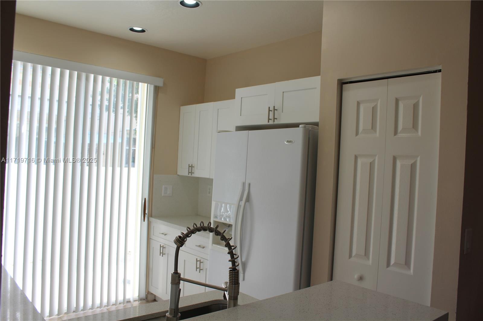 804 NW 170th Ter 121