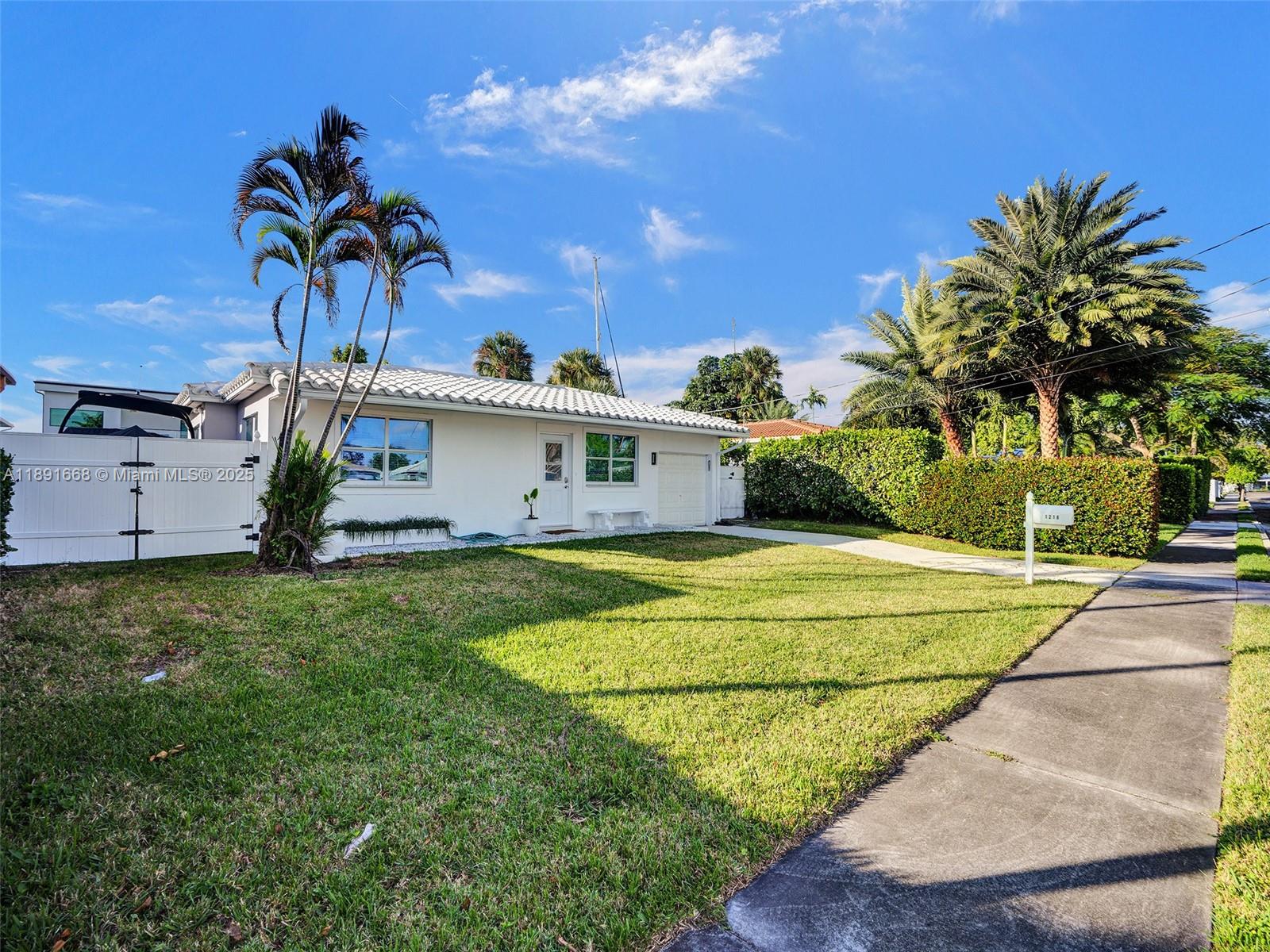 SOUTH NEW RIVER ISLES SEC - Residential Lease
