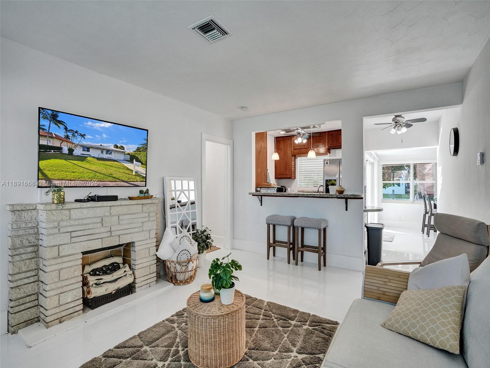 SOUTH NEW RIVER ISLES SEC - Residential Lease
