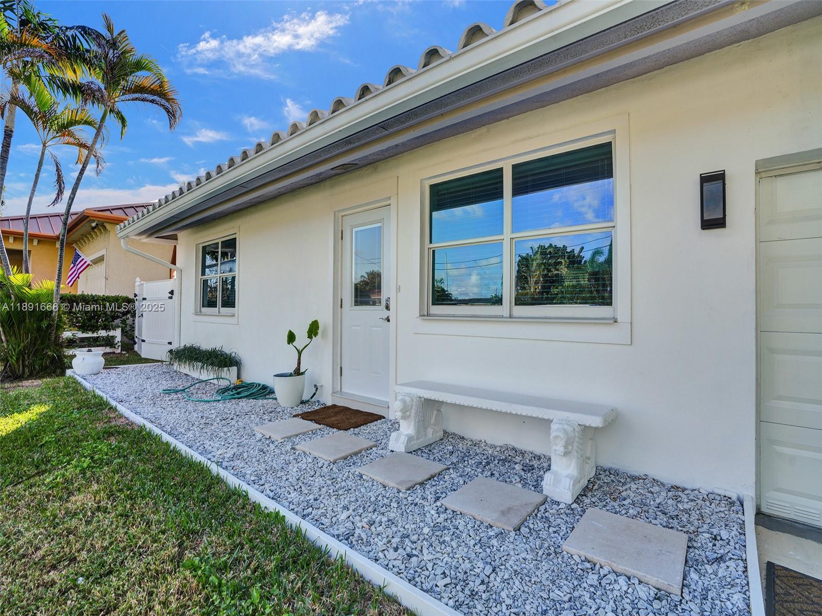 SOUTH NEW RIVER ISLES SEC - Residential Lease