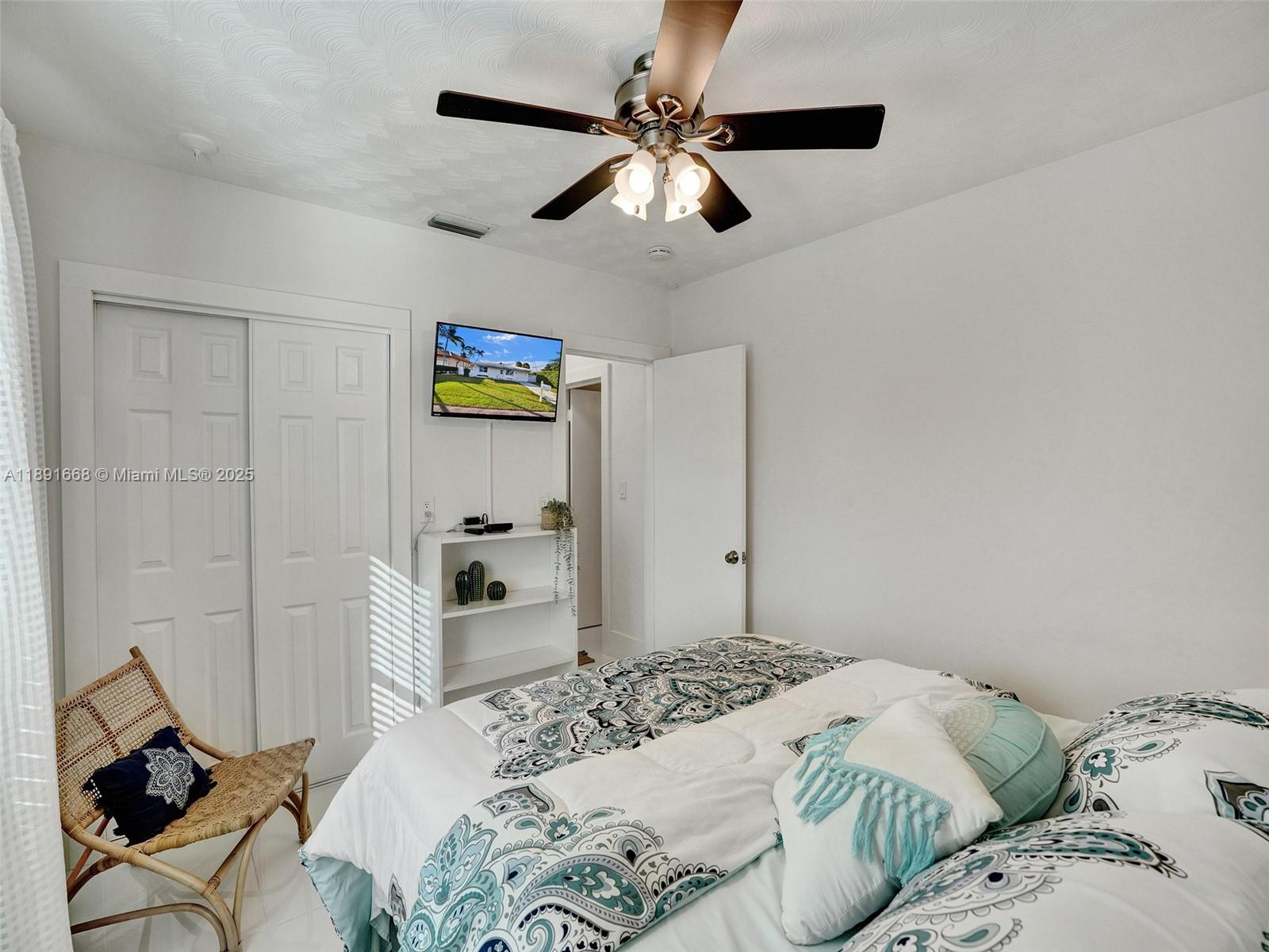 SOUTH NEW RIVER ISLES SEC - Residential Lease