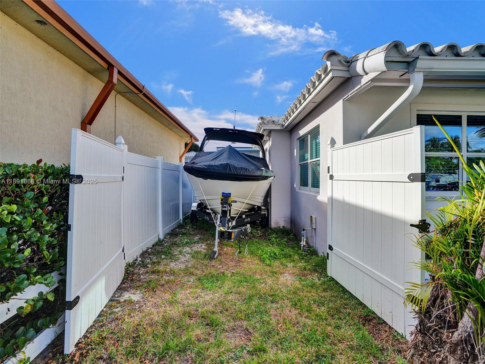 SOUTH NEW RIVER ISLES SEC - Residential Lease