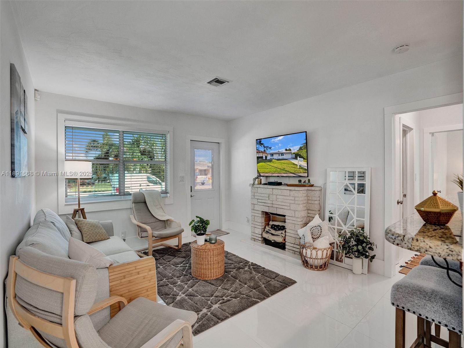 SOUTH NEW RIVER ISLES SEC - Residential Lease