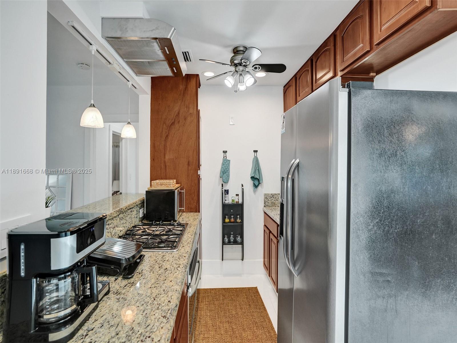 SOUTH NEW RIVER ISLES SEC - Residential Lease