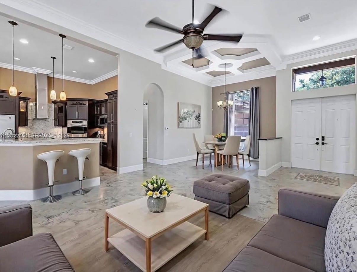 611 NW 42nd Ave
