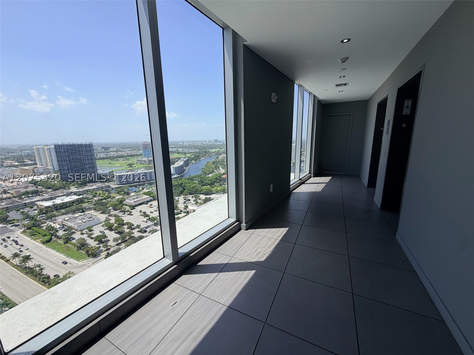 2600 E Hallandale Beach Blvd T3209
