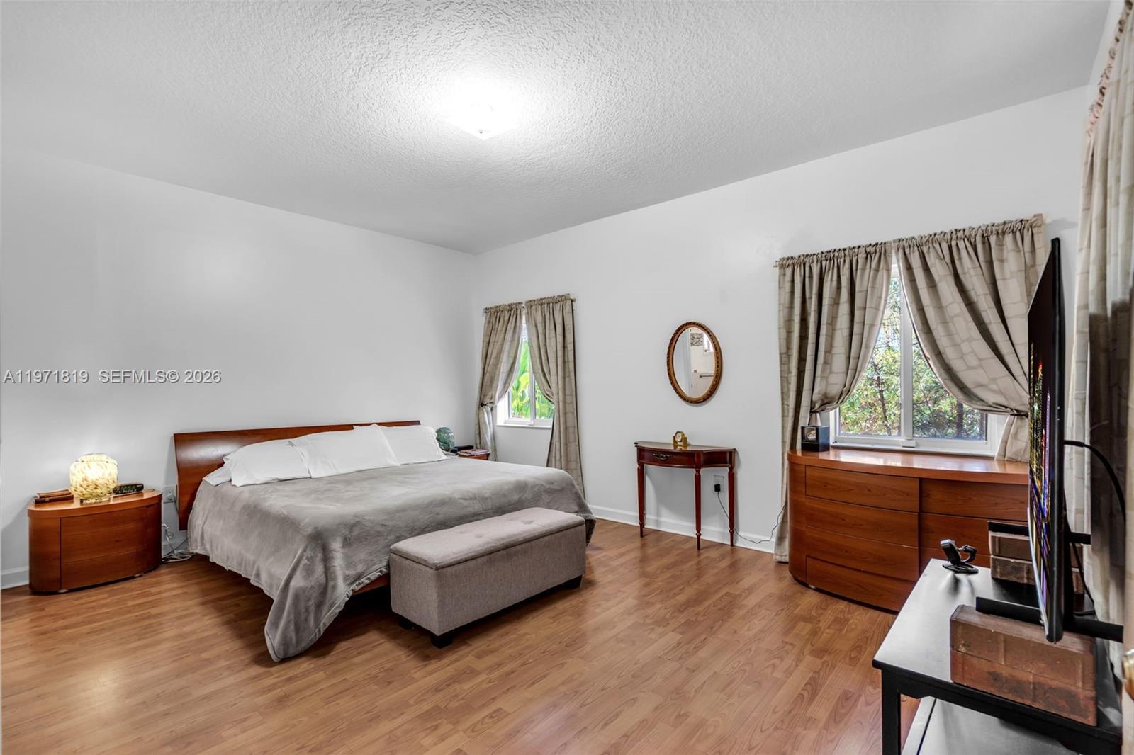 TWIN LAKE SHORES CENTRAL - Residential