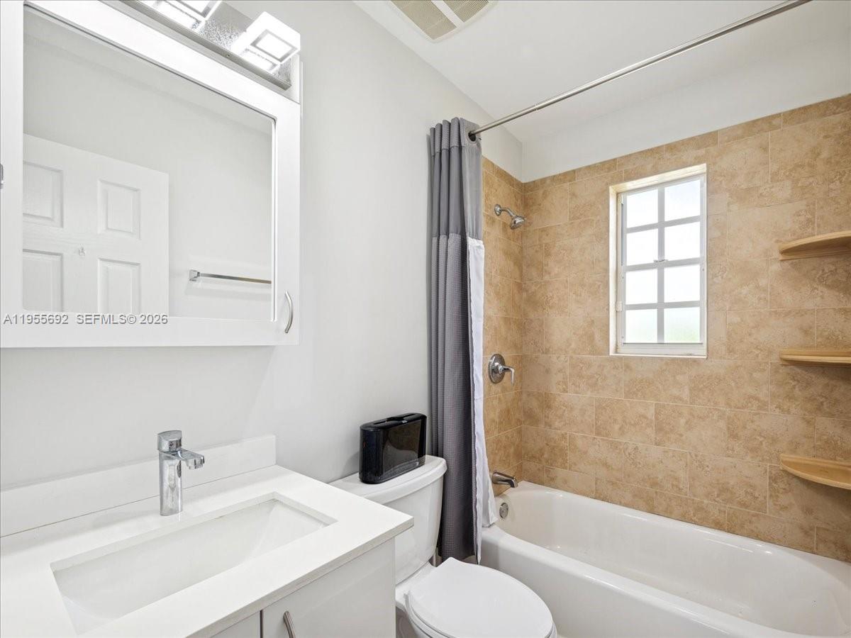 ARTBILT HOMES - Residential