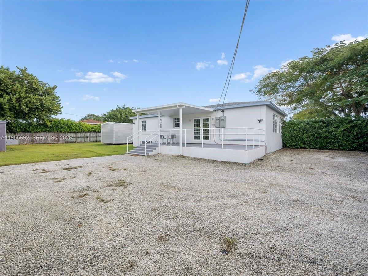 ARTBILT HOMES - Residential