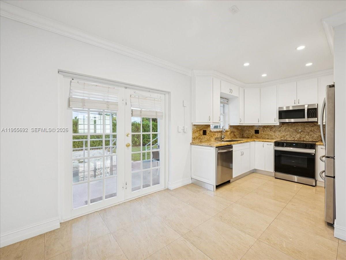 ARTBILT HOMES - Residential