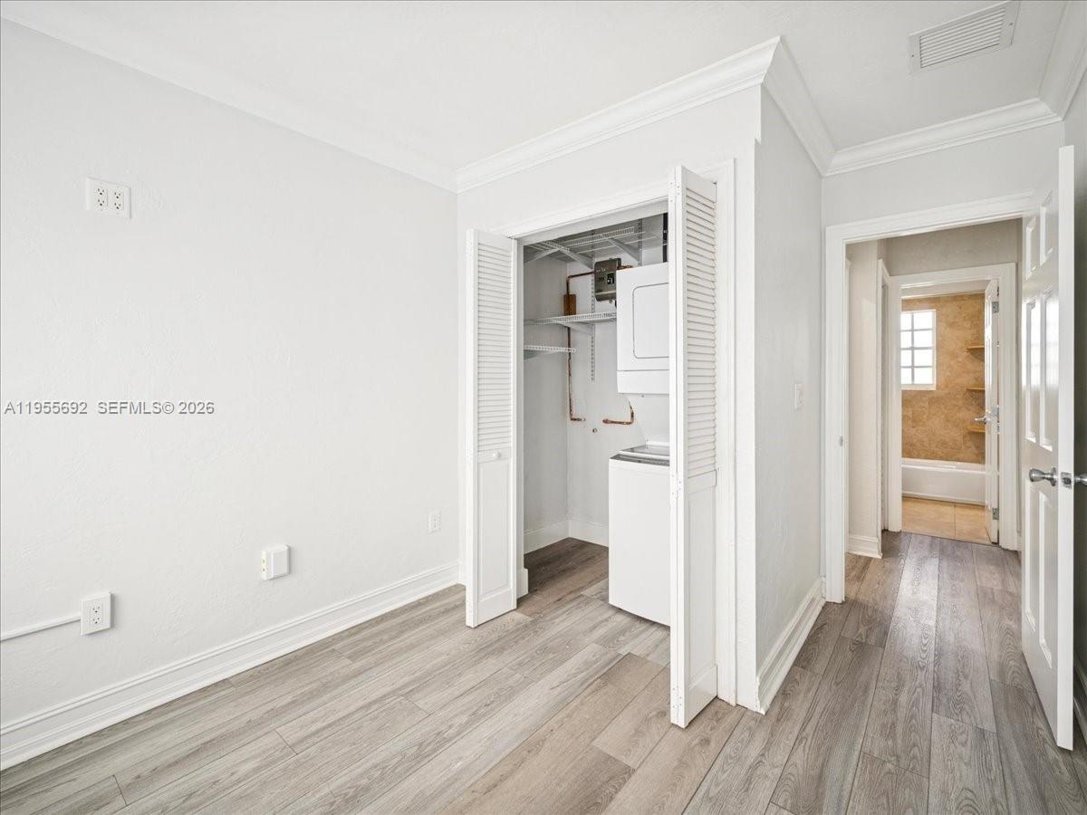 ARTBILT HOMES - Residential