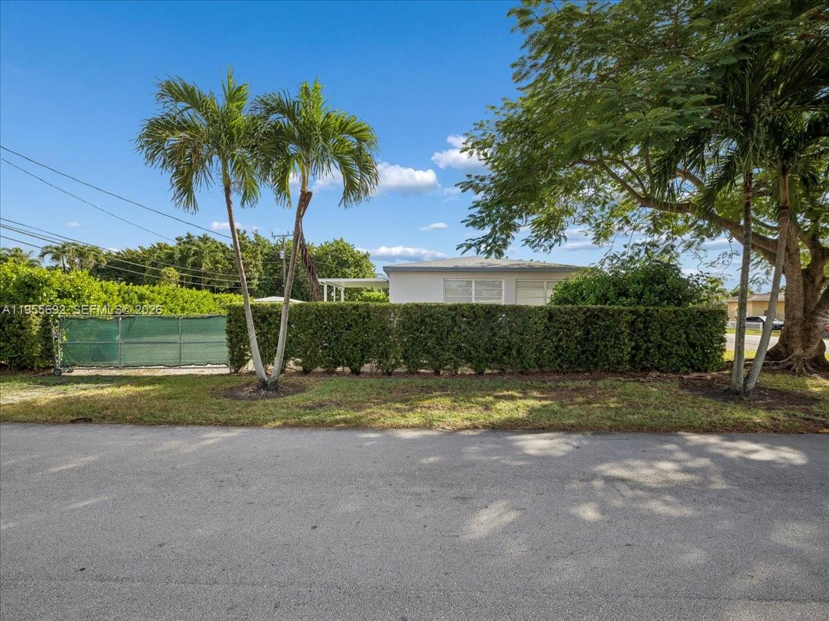 ARTBILT HOMES - Residential