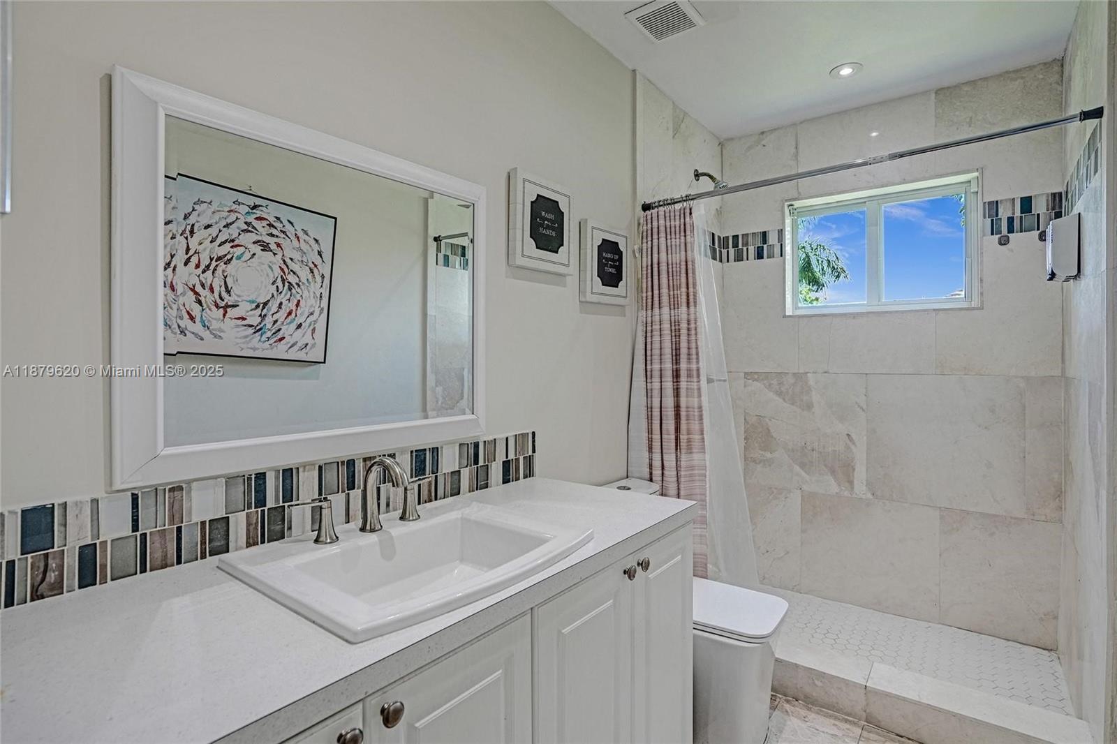 ROSEN TR - Residential Lease