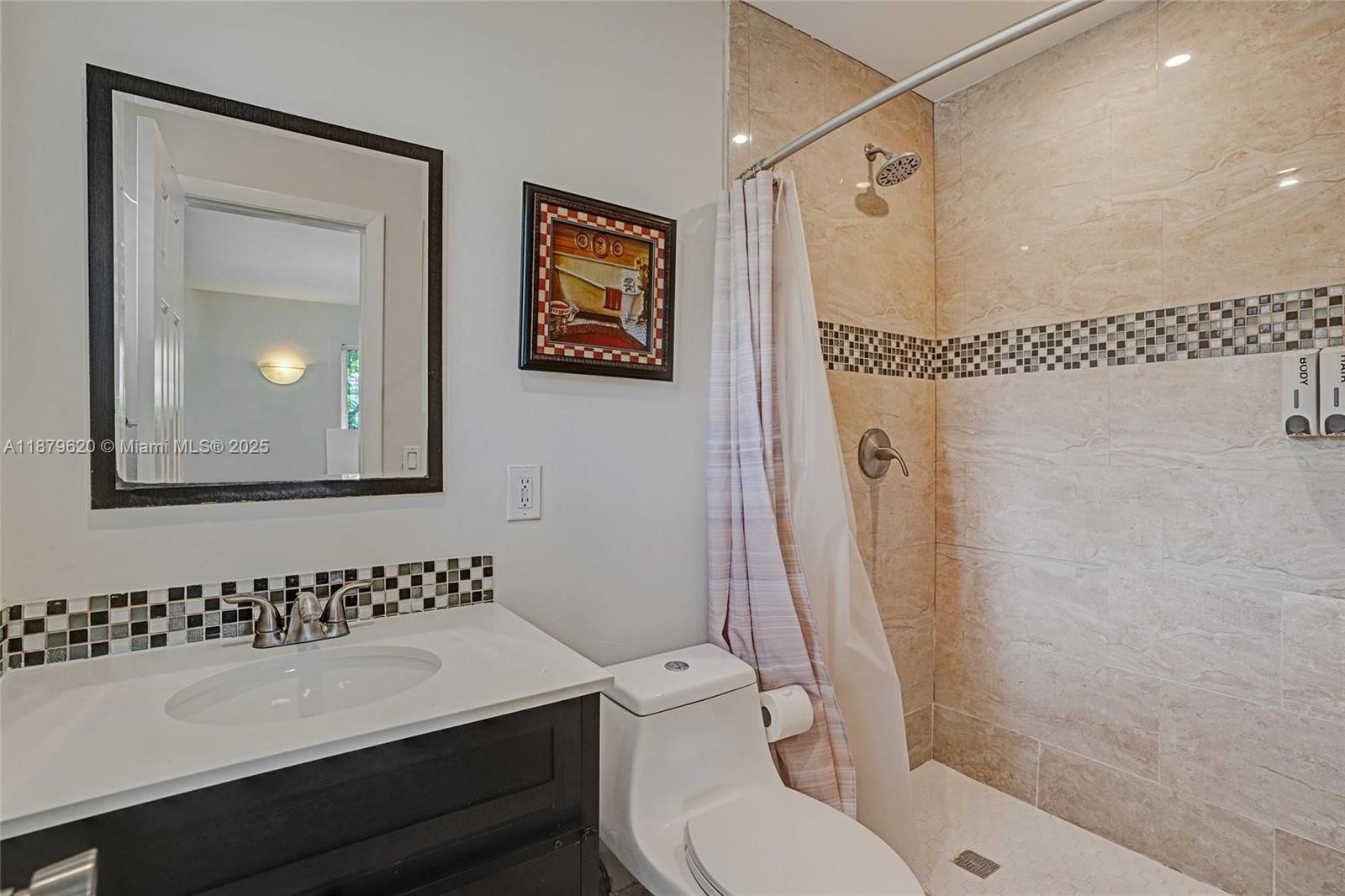 ROSEN TR - Residential Lease