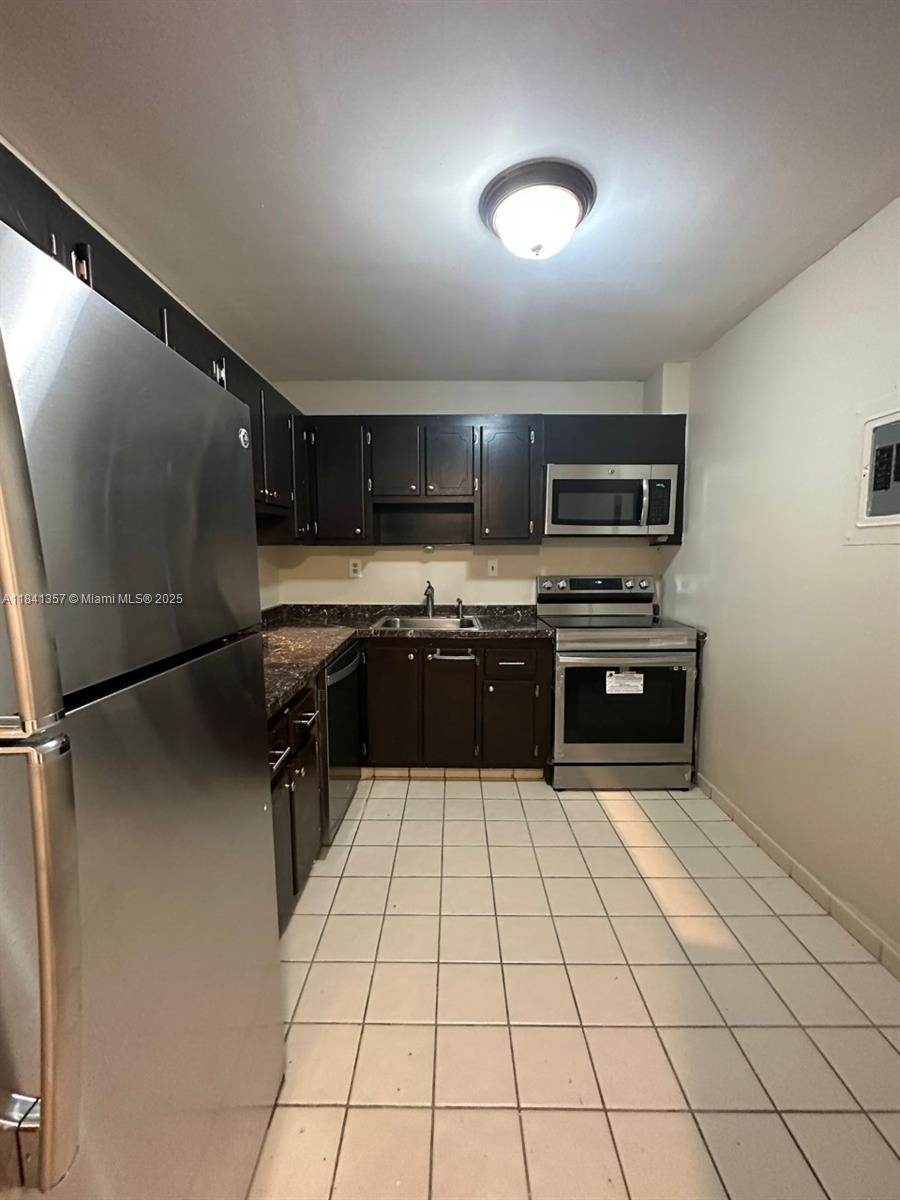 16710 NE 9th Ave 207