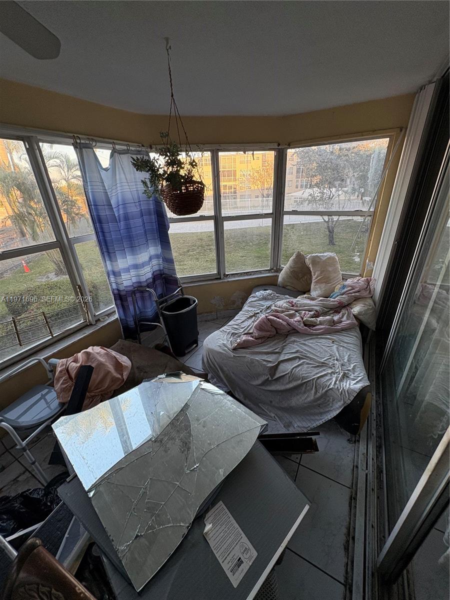 ROLLING GREEN CONDO D - Residential