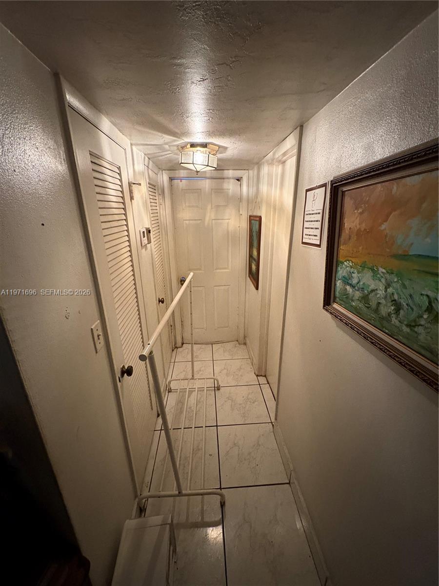 ROLLING GREEN CONDO D - Residential