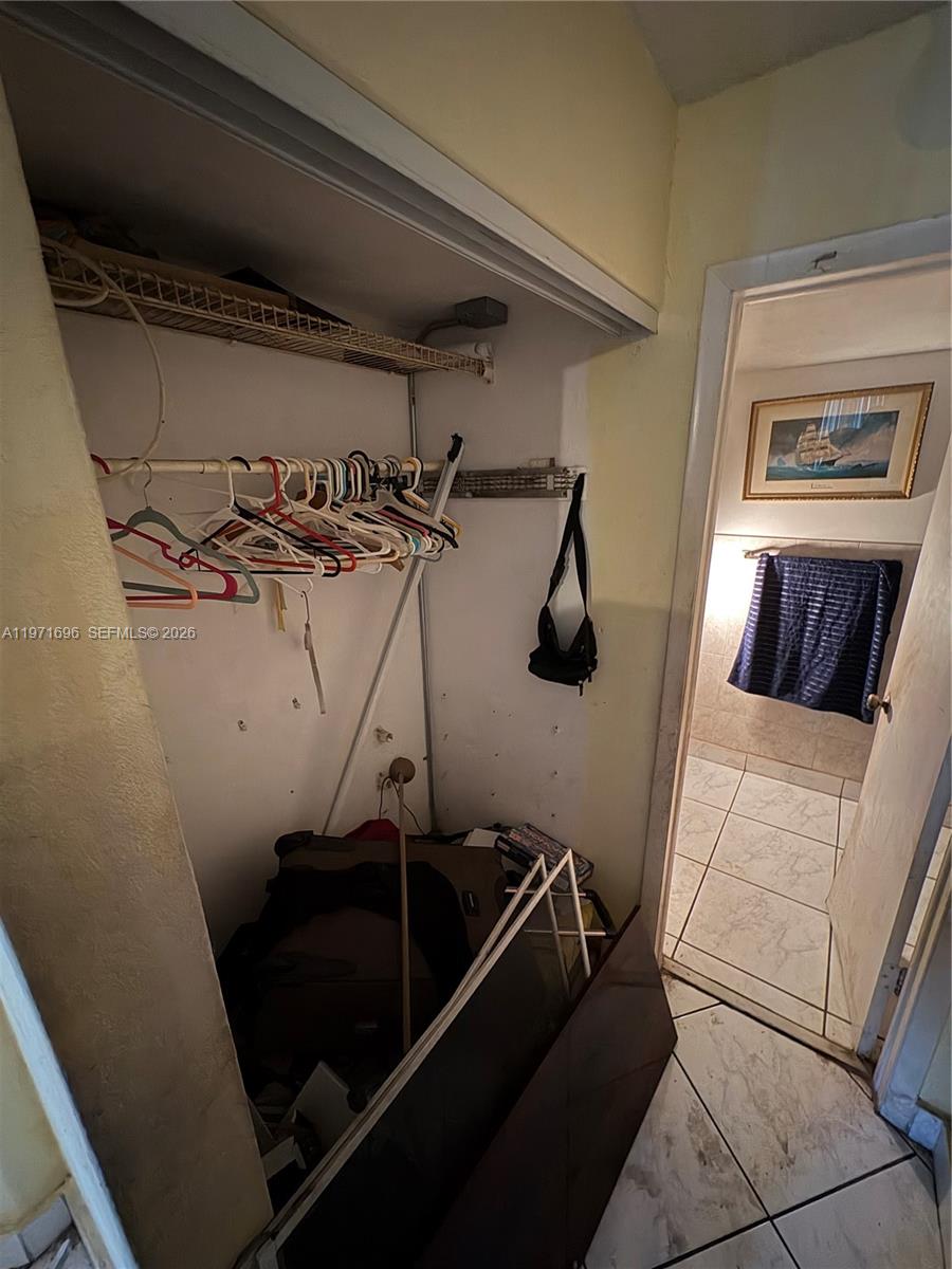 ROLLING GREEN CONDO D - Residential