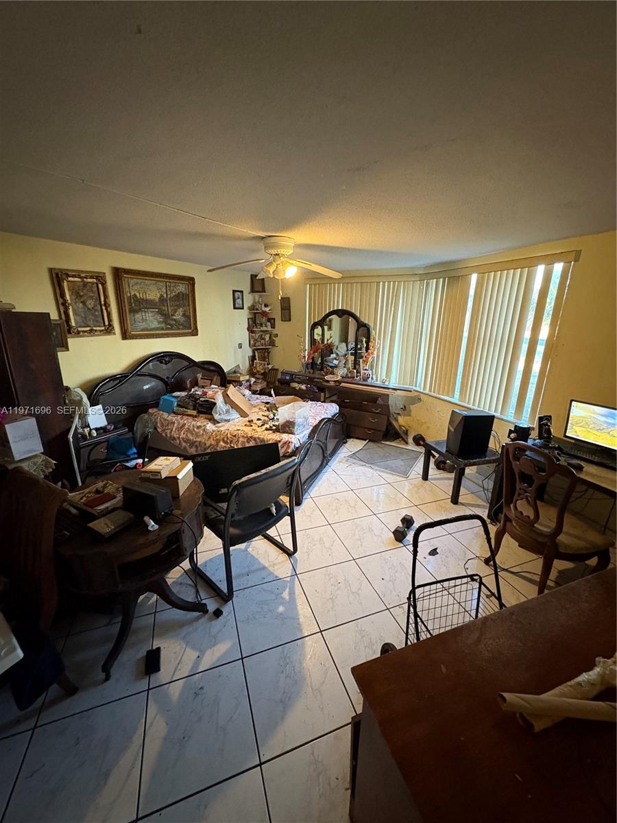 ROLLING GREEN CONDO D - Residential