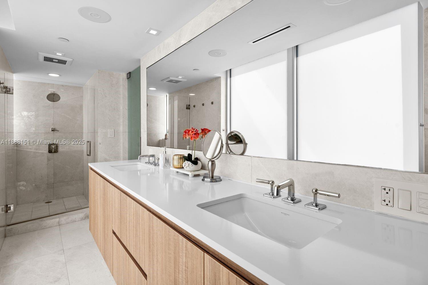 OCEAN BEACH ADDN NO 3 PB 2 - Residential