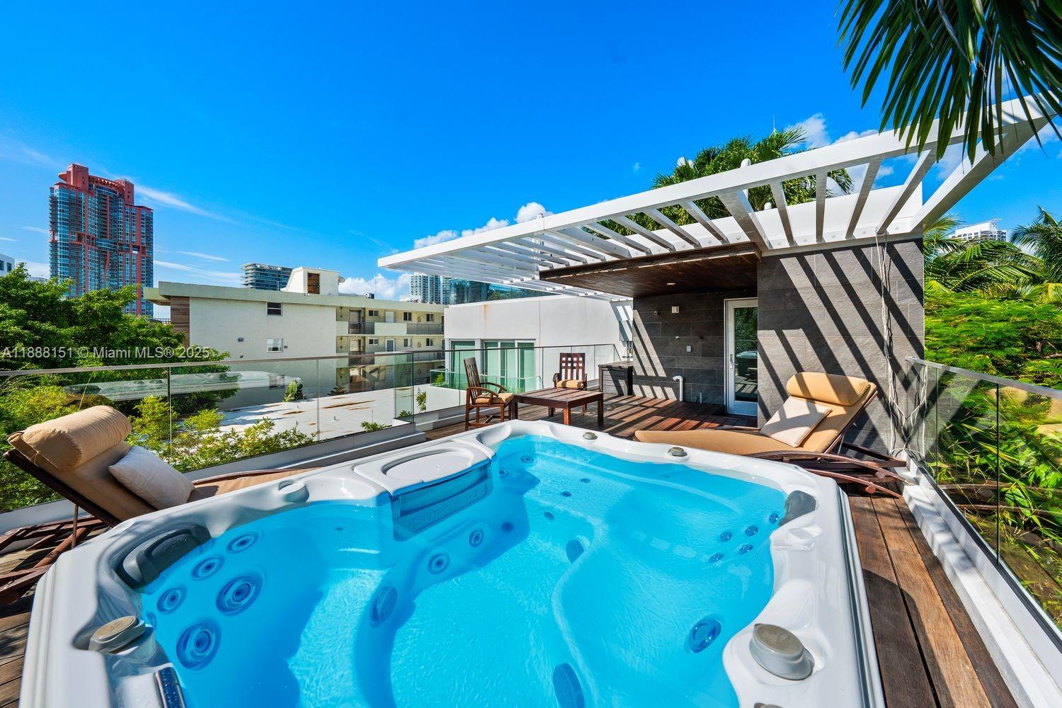 OCEAN BEACH ADDN NO 3 PB 2 - Residential