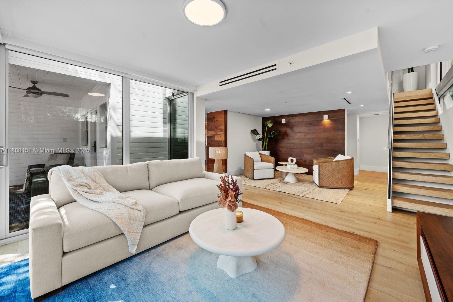 OCEAN BEACH ADDN NO 3 PB 2 - Residential
